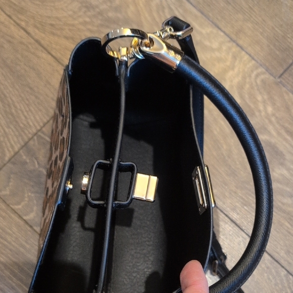 Kate Spade Leopard Print Crossbody Bag with Black Accents - Picture 4 of 5